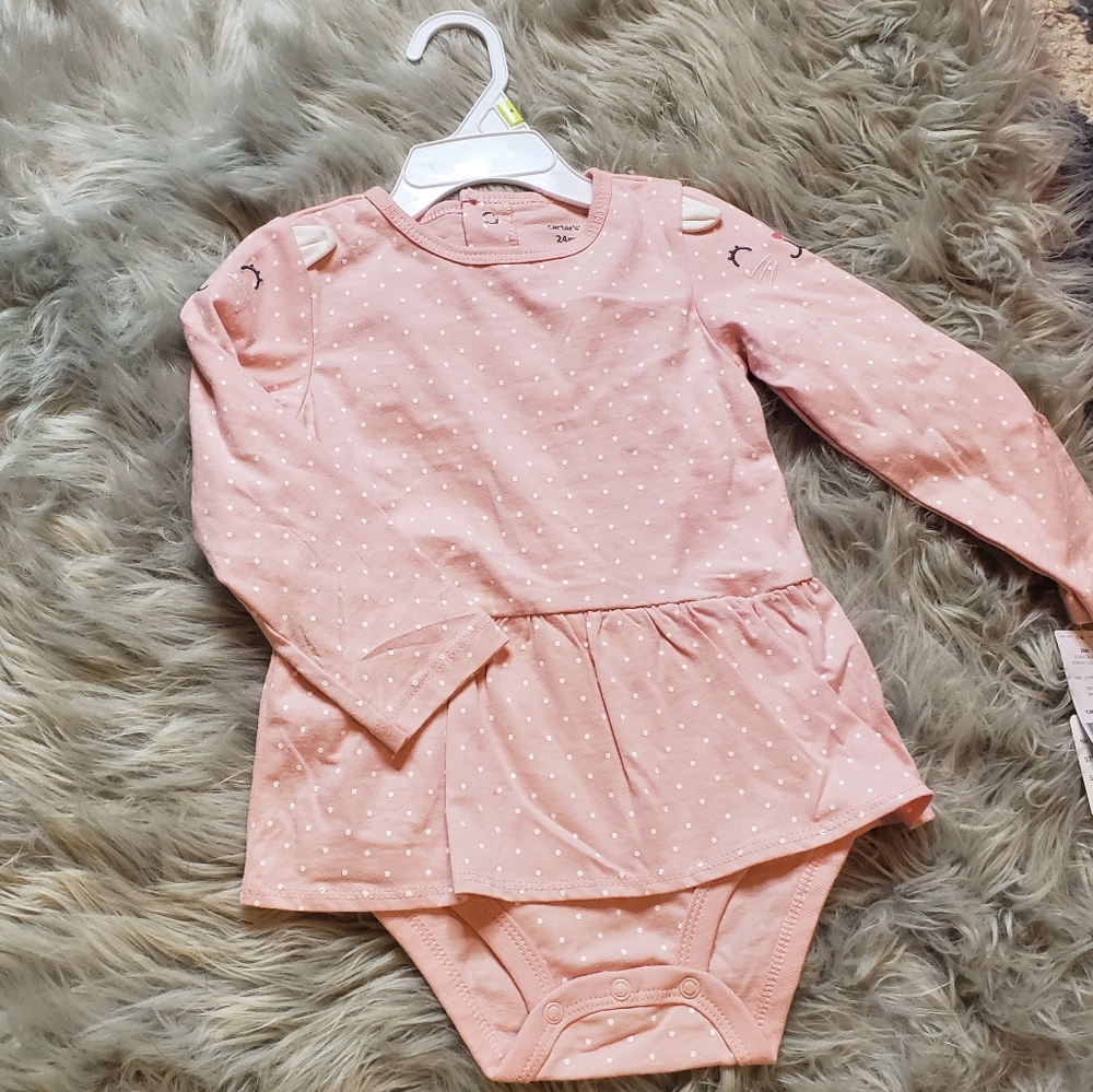 BNWT Cartesb24 month Onsie with cat sleeves
